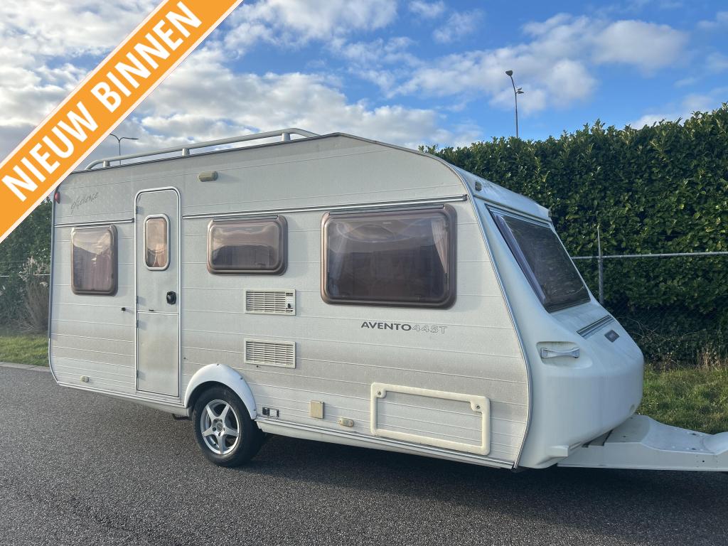 Avento Excellence 445 VAST BED, VOORTENT, VLOERVERWARMING, Niet ingevuld, Standaardzit, Avento, Bedrijf