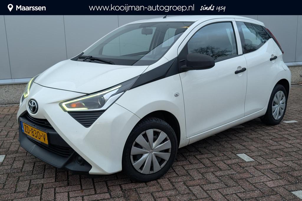 Toyota Aygo 1.0 VVT-i x-fun |Telefoonbediening op stuur| 4 S, Voorwielaandrijving, Stof, Gebruikt, Euro 6