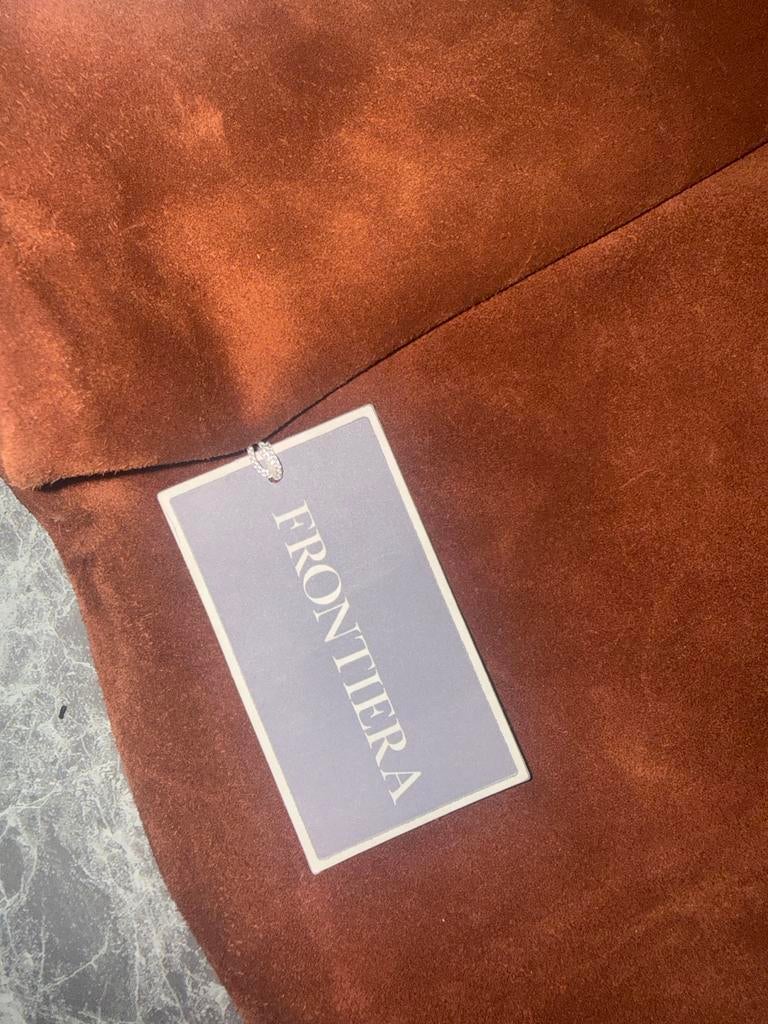 Nieuwe Frontera Suède Bruine Tas met Gouden Pins, Ophalen of Verzenden, Nieuw, Bruin