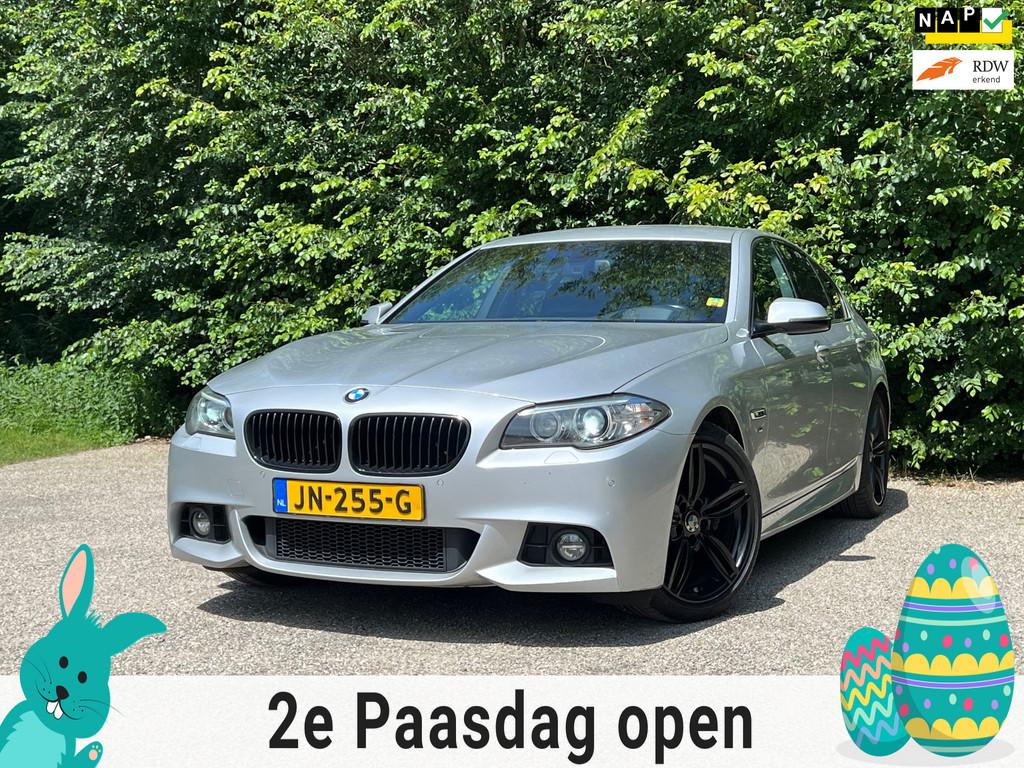 BMW 5-serie 520d M Sport Edition | Virtual cockpit + Lederbe, Automaat, Achterwielaandrijving, 2000 kg, Bedrijf