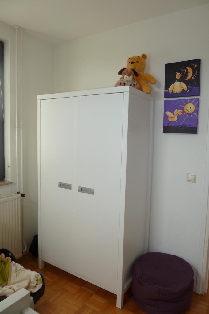 Bopita 2-deurs babykledingkast wit, Ophalen, Gebruikt, 50 tot 70 cm, 105 cm of meer