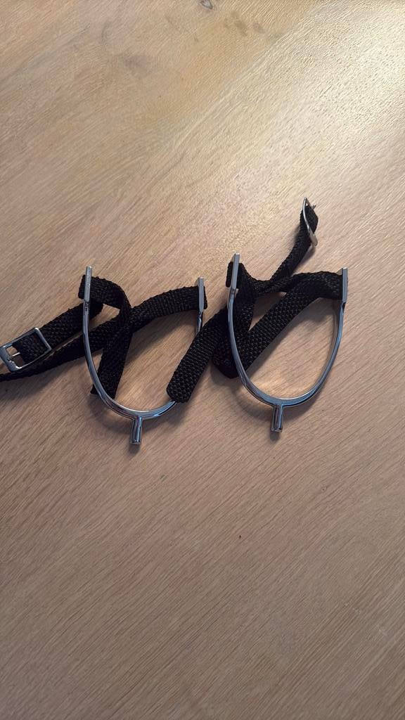 Sporen paardrijden, Dieren en Toebehoren, Paarden en Pony's | Overige Paardenspullen, Ophalen of Verzenden, Zo goed als nieuw