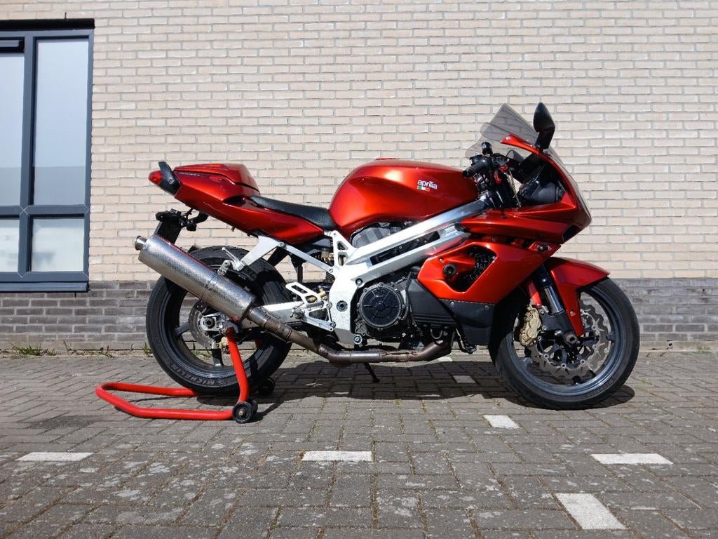 Aprilia SL1000 Falco V-Twin - Full LED & Speciale Upgrades, Motoren, Sportuitlaat, 2 cilinders, Motorrijbewijs A, Sport