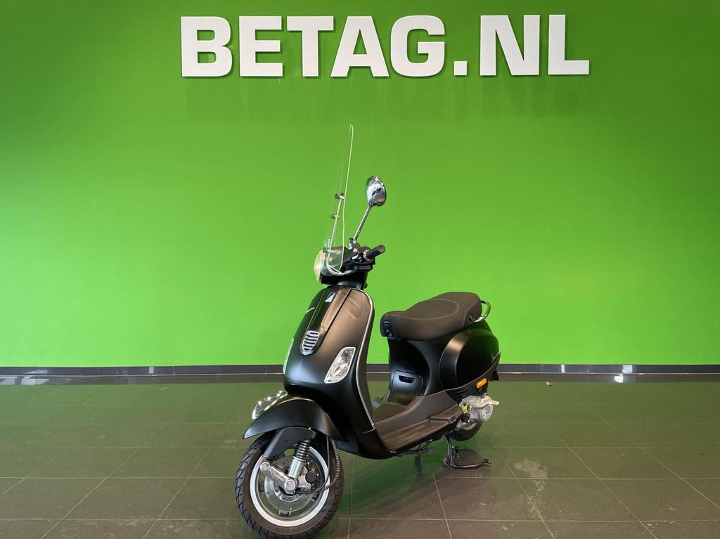 Vespa Snorscooter LX 4T | 2 Sleutels | +- 45 km/uur |, Gebruikt, Benzine, Vespa