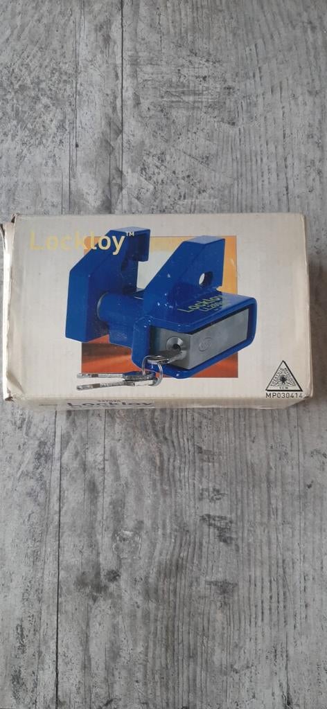 Lockloy LL270s koppelingslot, Ophalen