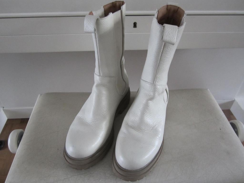 Laarzen - 38 - ShoeColate, Beige, Lage of Enkellaarzen, ShoeColate, Ophalen of Verzenden