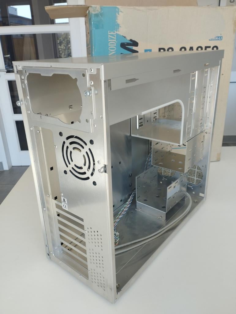 Lian Li PC 60 full AT/ATX chassis voor project, Ophalen of Verzenden, Lian Li, NA, NA