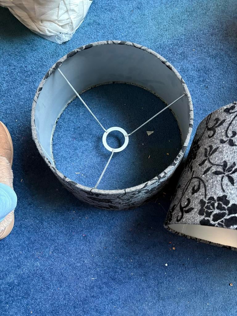 2 lampenkappen, Huis en Inrichting, Lampen | Lampenkappen, Ophalen, Gebruikt, 25 tot 50 cm, Rond