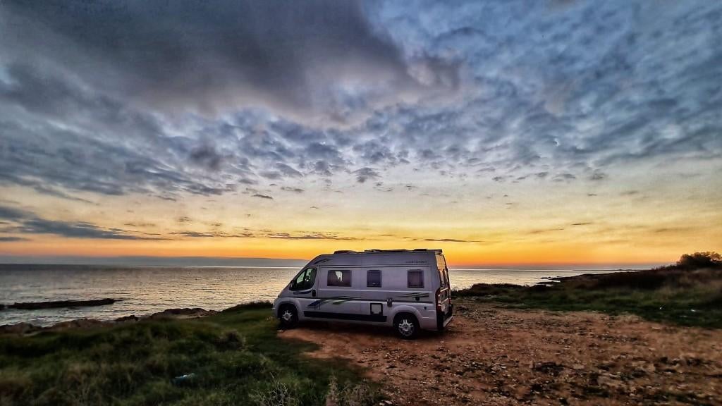 Fiat Ducato Buscamper " AUTOSTAR ", Chemisch toilet, Buscamper of Camperbus, Fiat, Tot en met 2