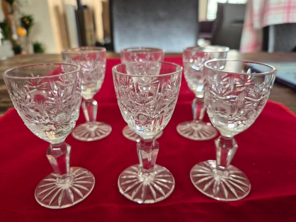 VALASKA BELA SLOVAKIA KRISTAL met 6 likeurglazen, Ophalen of Verzenden