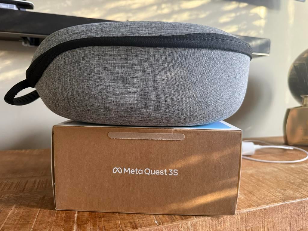 Meta Quest 3S 128 GB met verstelbare hoofdband, Spelcomputers en Games, Virtual Reality, Ophalen of Verzenden, Gebruikt, VR-bril