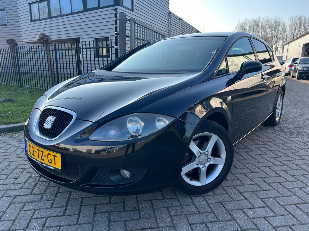 Seat Leon 1.6 2007 Airco Elektr Ramen N.A.P, Stof, 4 cilinders, Leon, Zwart