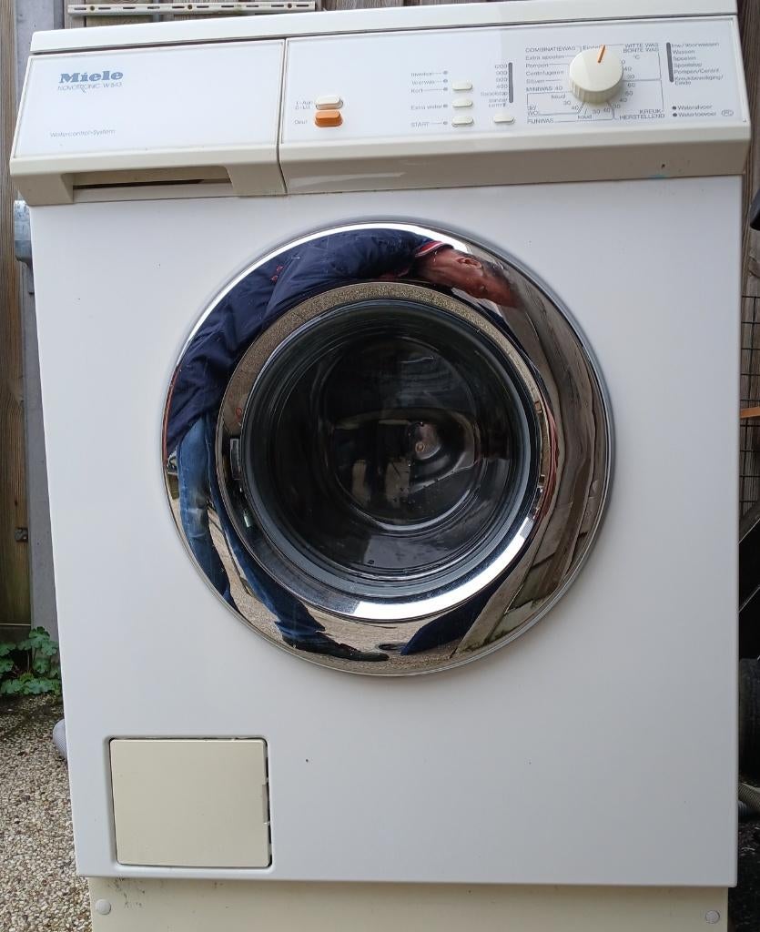 wasmachine, Ophalen, 1200 tot 1600 toeren, 4 tot 6 kg, Refurbished