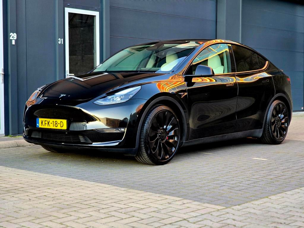 Tesla Model Y Performance 462PK 2024 94.1% SOH garantie 2033, Auto's, Tesla, Automaat, 495 min, 462 pk, 1972 kg