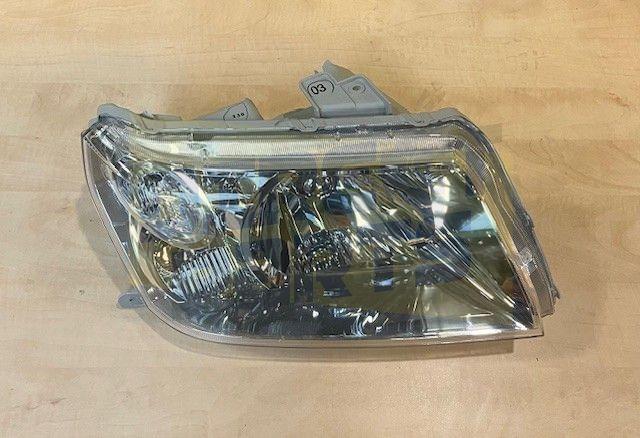 Suzuki Grand Vitara (2006-2009) koplamp Rechts (Beschadigd), -, -, Nieuw, Ophalen of Verzenden