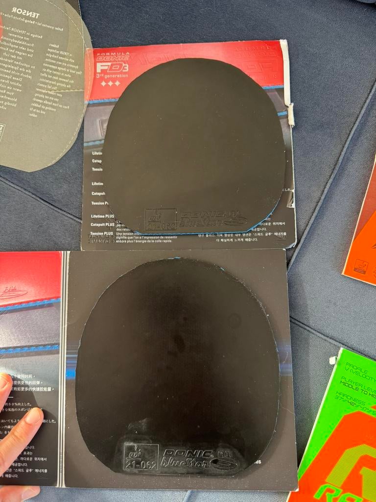 Donic Bluestar A1, Sport en Fitness, Tafeltennis, Ophalen of Verzenden, Zo goed als nieuw, Net, Batje(s) of Balletje(s), Wedstrijdformaat