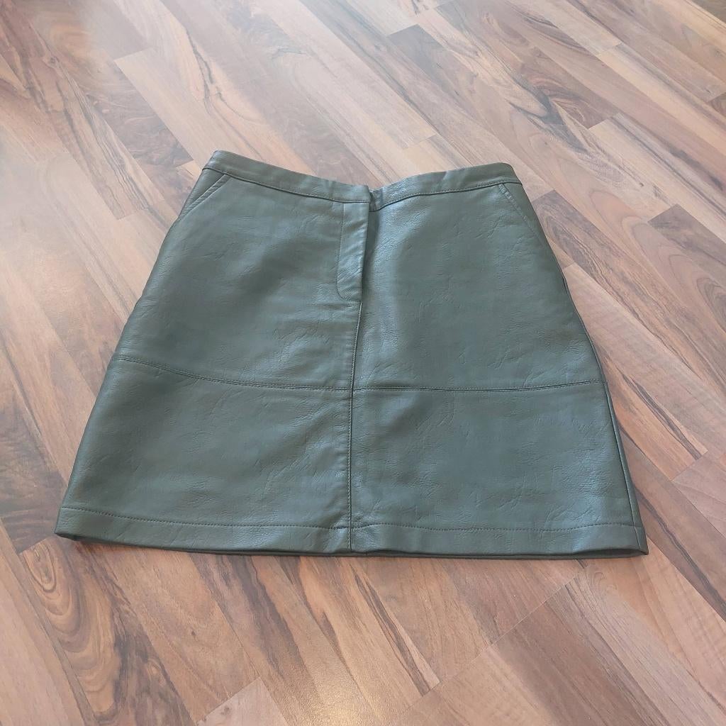 Donker groene rok van Gina Benotti, Maat M, Kleding | Dames, Maat 38/40 (M), Ophalen of Verzenden, Zo goed als nieuw, Onder de knie