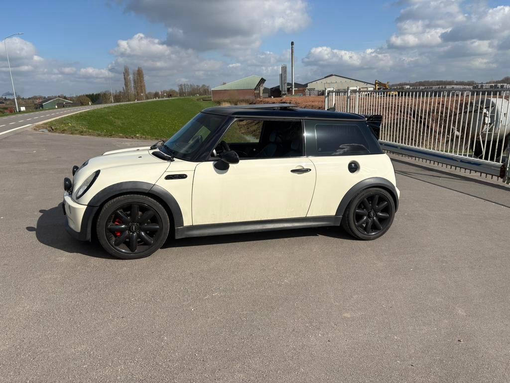 mini cooper s r53, 1600 cc, Wit, Leder, Handgeschakeld