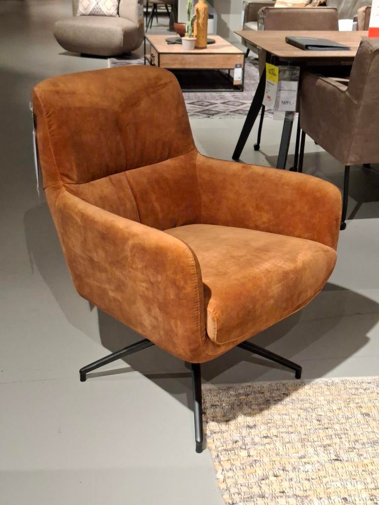 Showroommodel Fauteuil Lennerd, Ophalen, Nieuw, Stof