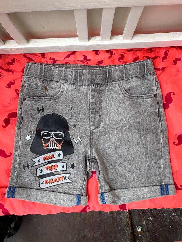 Nieuwe Star Wars spijkershort – maat 152 (never worn), Ophalen of Verzenden, Nieuw, Jongen