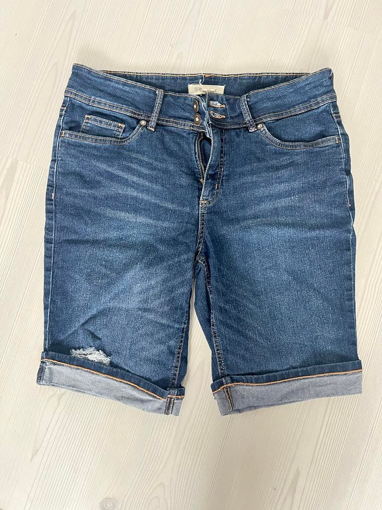 Bonprix spijkerbroek short, Maat 38/40 (M), Kort, Blauw, Nieuw