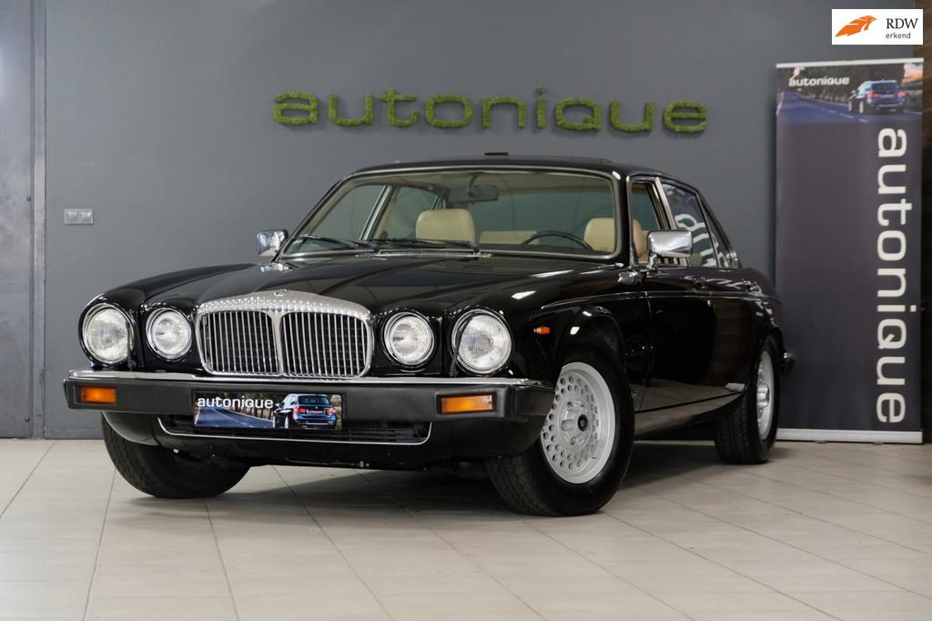 Daimler Double Six 5.3 V12 VandenPlas goed onderhouden, Achterwielaandrijving, Beige, 287 pk, Zwart