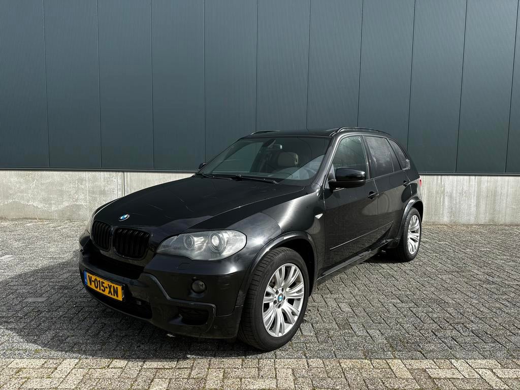 BMW X5 xDrive30d GRIJS KENTEKEN l YOUNGTIMER l MOOIE AUTO!, Auto's, Bestelauto's, Stoelverwarming, Beige, 2993 cc, Zwart