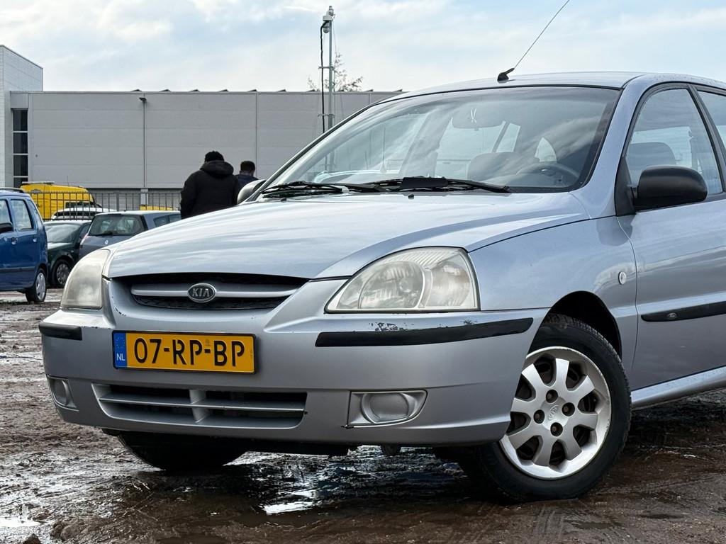 Kia Rio 1.3 RS Visto/ LAAG KM/ AIRCO, Voorwielaandrijving, 15 km/l, 4 cilinders, 82 pk