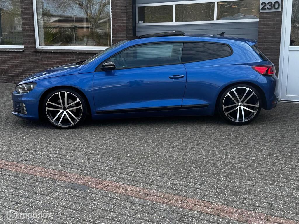 Volkswagen Scirocco 2.0 TSI PANO/NAVI/LED/AIRCO/FACELIFT!, Auto's, Volkswagen, Voorwielaandrijving, Gebruikt, Euro 6, 4 cilinders