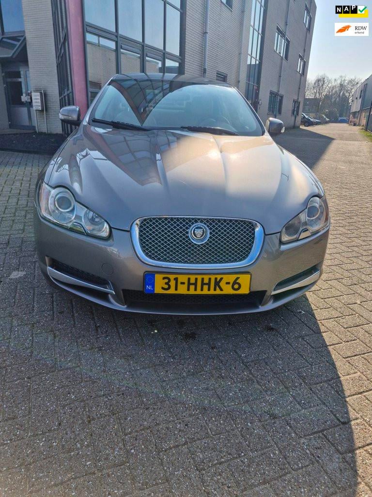 Jaguar XF 2.7D V6 Luxury Bj.2008 Kmst.424436 met APK tot 28-, 1730 kg, Achterwielaandrijving, Gebruikt, Beige