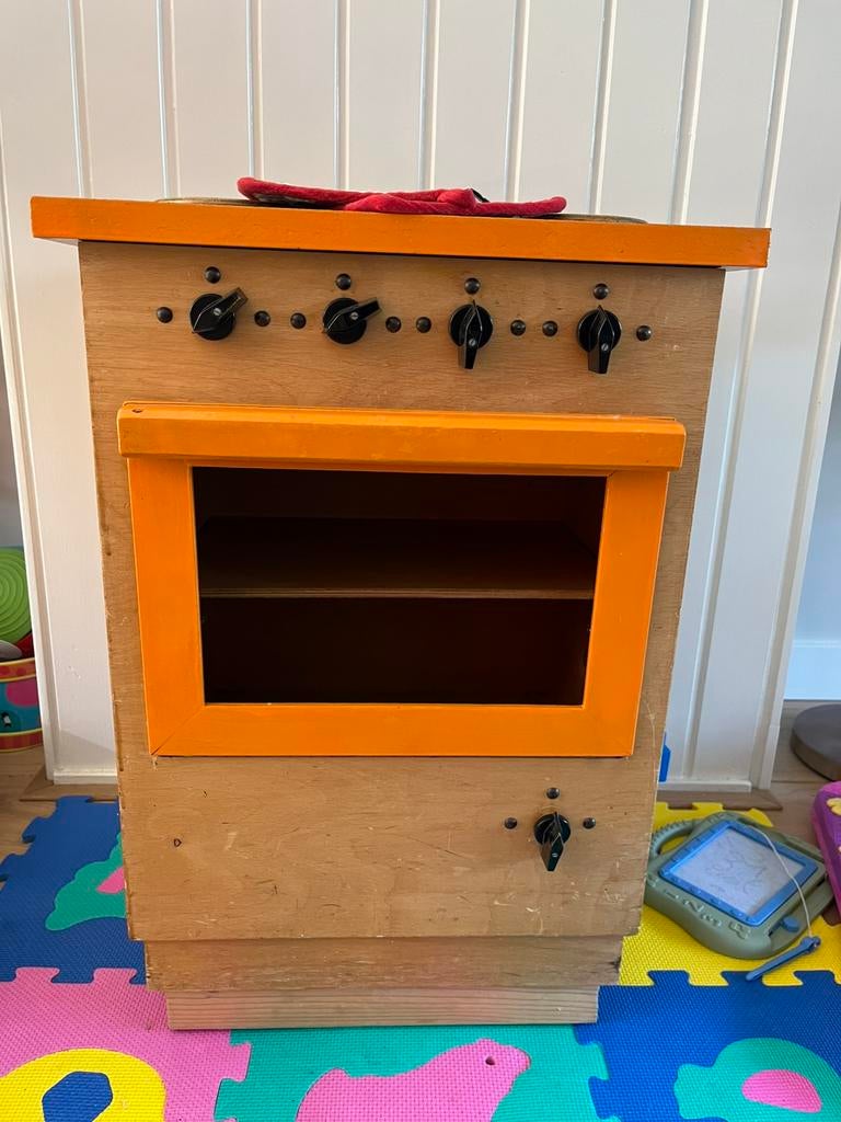 Speelkeuken / oven retro, hout, Ophalen, Gebruikt, Hout, Speelkeuken