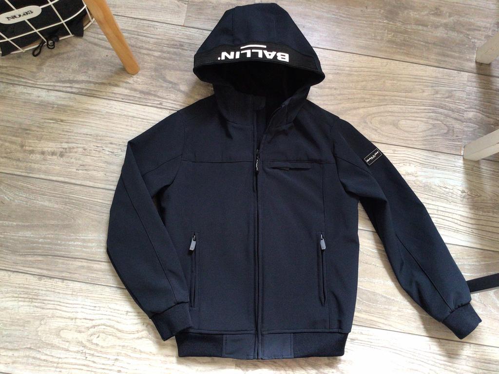 Ballin softshell jas134/140 als nieuw, Ophalen of Verzenden, Zo goed als nieuw, Jongen, Jas