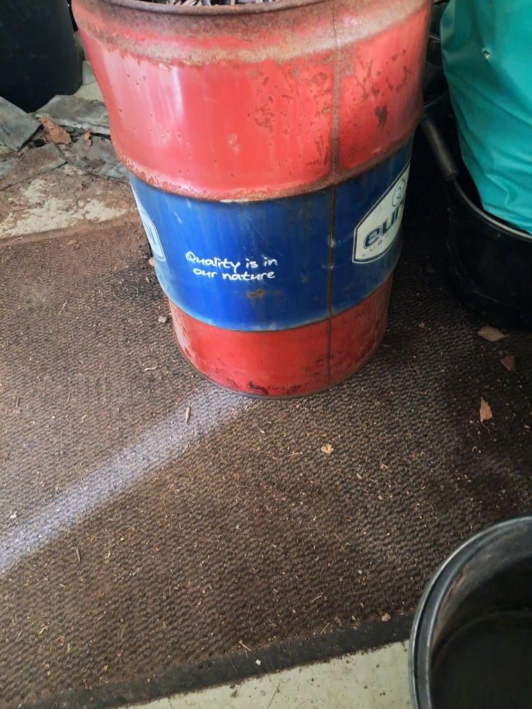 Gezochte gebruikte 60L drums, Ophalen, Gebruikt, Overige typen, Minder dan 50 cm