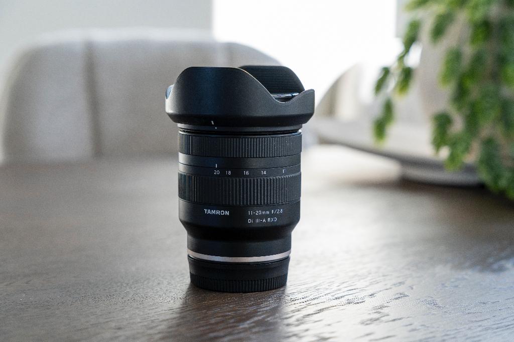 Tamron 11-20mm F/2.8 Di III-A RXD, Audio, Tv en Foto, Fotografie | Lenzen en Objectieven, Ophalen of Verzenden, Zo goed als nieuw