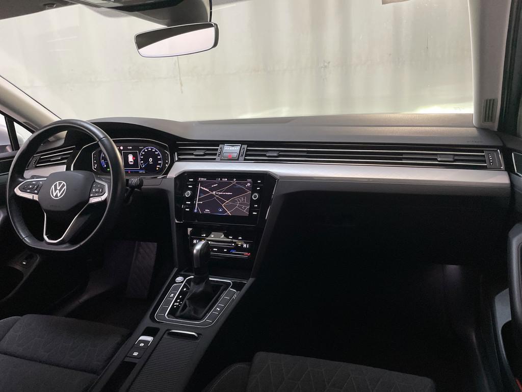 Volkswagen Passat Variant 1.5 TSI 150pk DSG Business Virtual, Electronic Stability Program (ESP), 4 cilinders, Origineel Nederlands