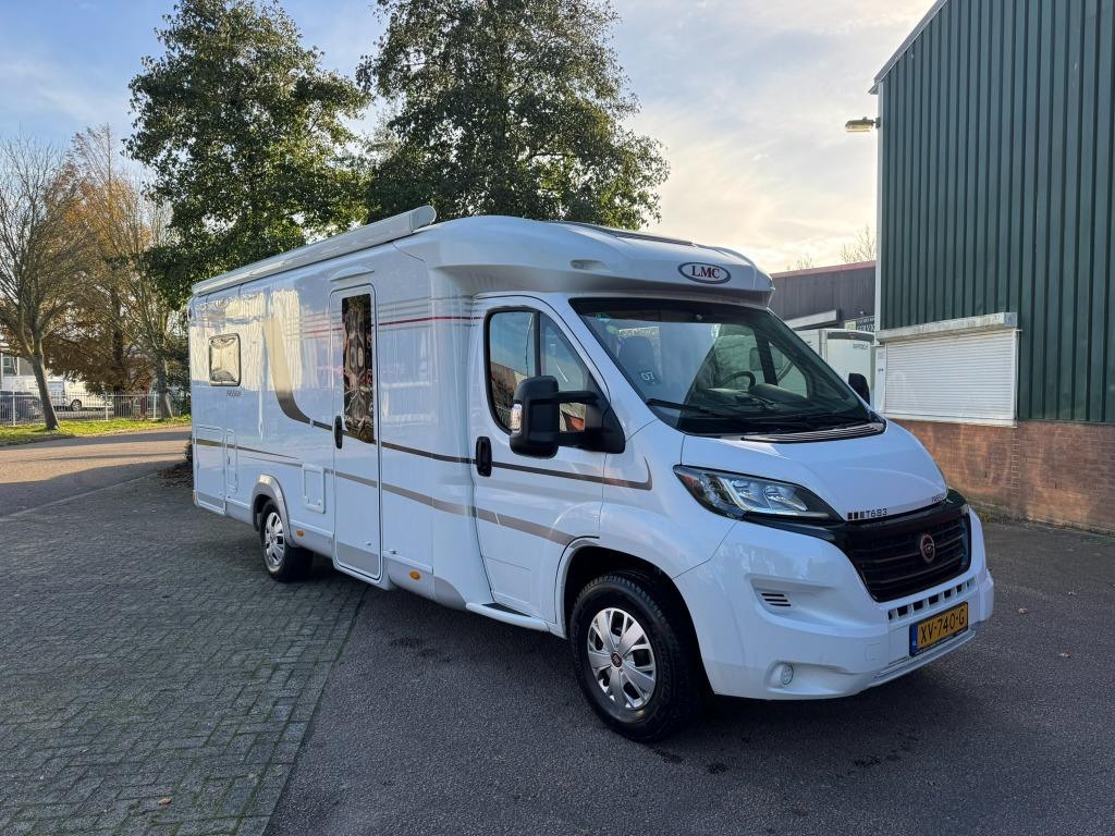 Camper LMC T683  Passion, Automaat, Standaard zit, Ringverwarming, 7 tot 8 meter