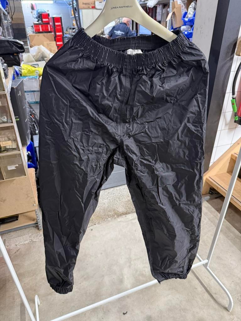 Regenbroek maat M, Ophalen of Verzenden, Nieuw, Regenbroek, Heren