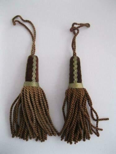 Retro sleutelhangers jaren 50 &euro;16,00 per 2 stuks, Ophalen of Verzenden, Zo goed als nieuw