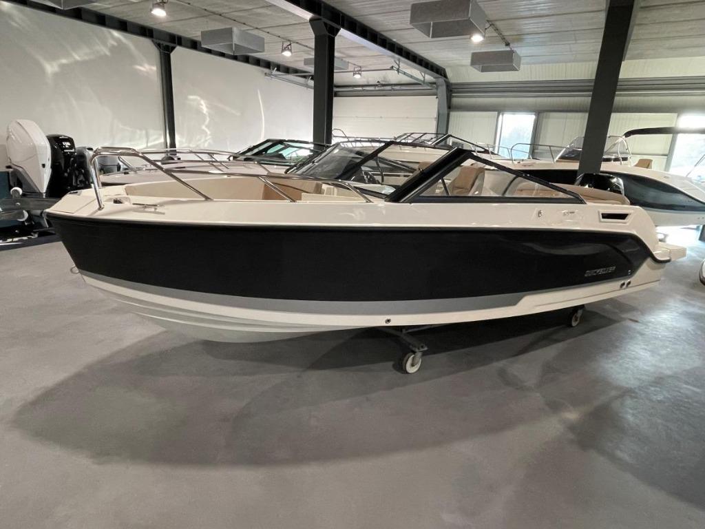 Quicksilver 675 Bowrider | 225 pk | Speciale prijs | Toilet, Watersport en Boten, Speedboten, Ophalen, 6 meter of meer, Nieuw