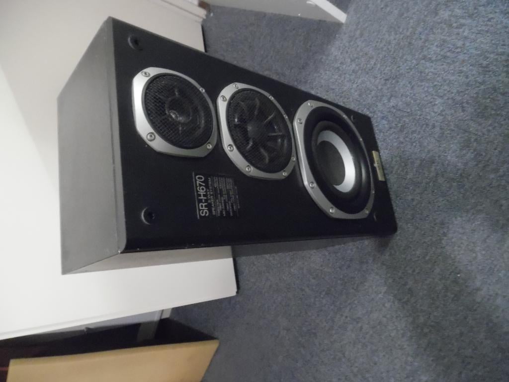 akai bluetooth luidspreker box, Audio, Tv en Foto, Ophalen of Verzenden, 60 tot 120 watt, Overige typen, Overige merken