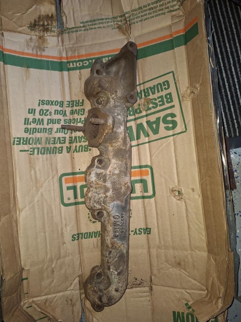 Uitlaatspruitstuk voor Chevrolet 265 linkerzijde., Ophalen of Verzenden, Gebruikt, Chevrolet