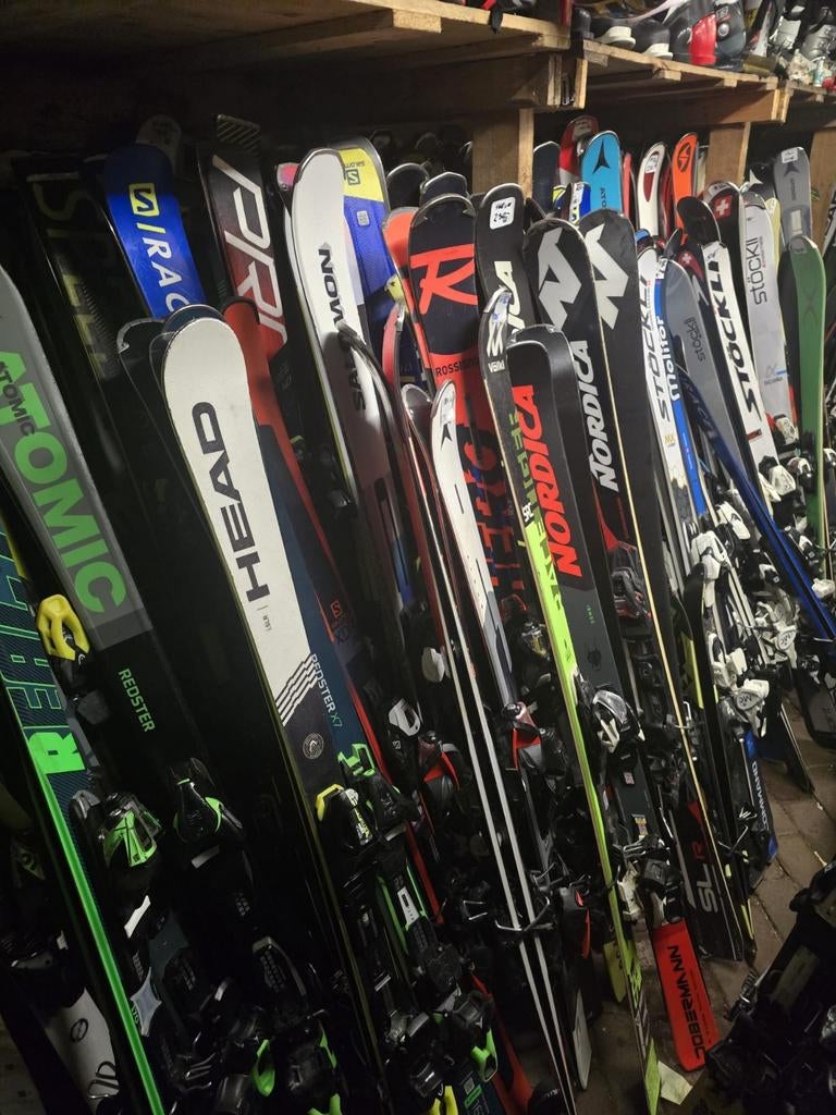 GROOTSTE VOORRAAD SKIS EN SKI SCHOENEN, Overige merken, 160 tot 180 cm, Ophalen of Verzenden, Zo goed als nieuw