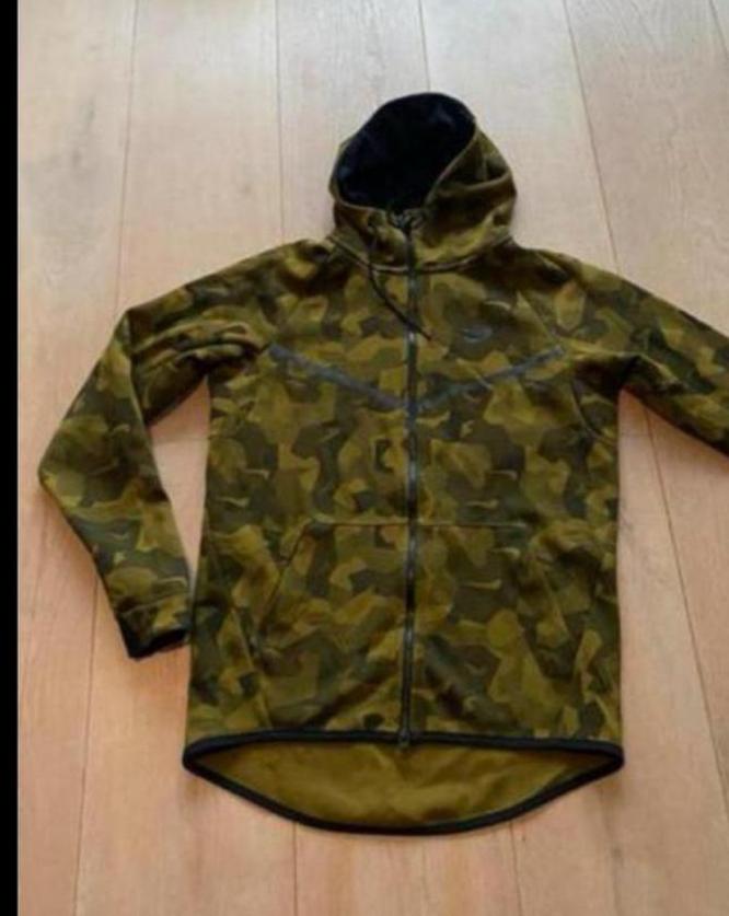 Nike tech vest s nieuwstaat, Ophalen of Verzenden, Zo goed als nieuw, Maat 46 (S) of kleiner, Groen