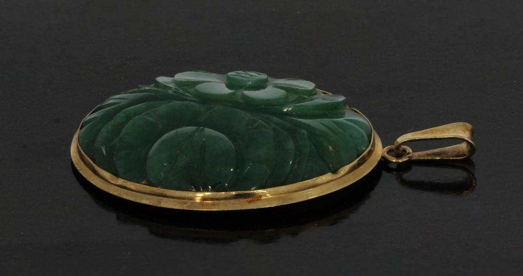 Jade Nefriet bloem 14k gouden vintage ketting hanger groot, Voordeelsieraden, Ophalen of Verzenden, Zo goed als nieuw, Info@voordeelsieraden.nl