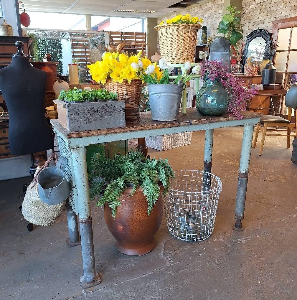 Stoere werkbank/keukenblok met metalen onderstel, Ophalen, Gebruikt