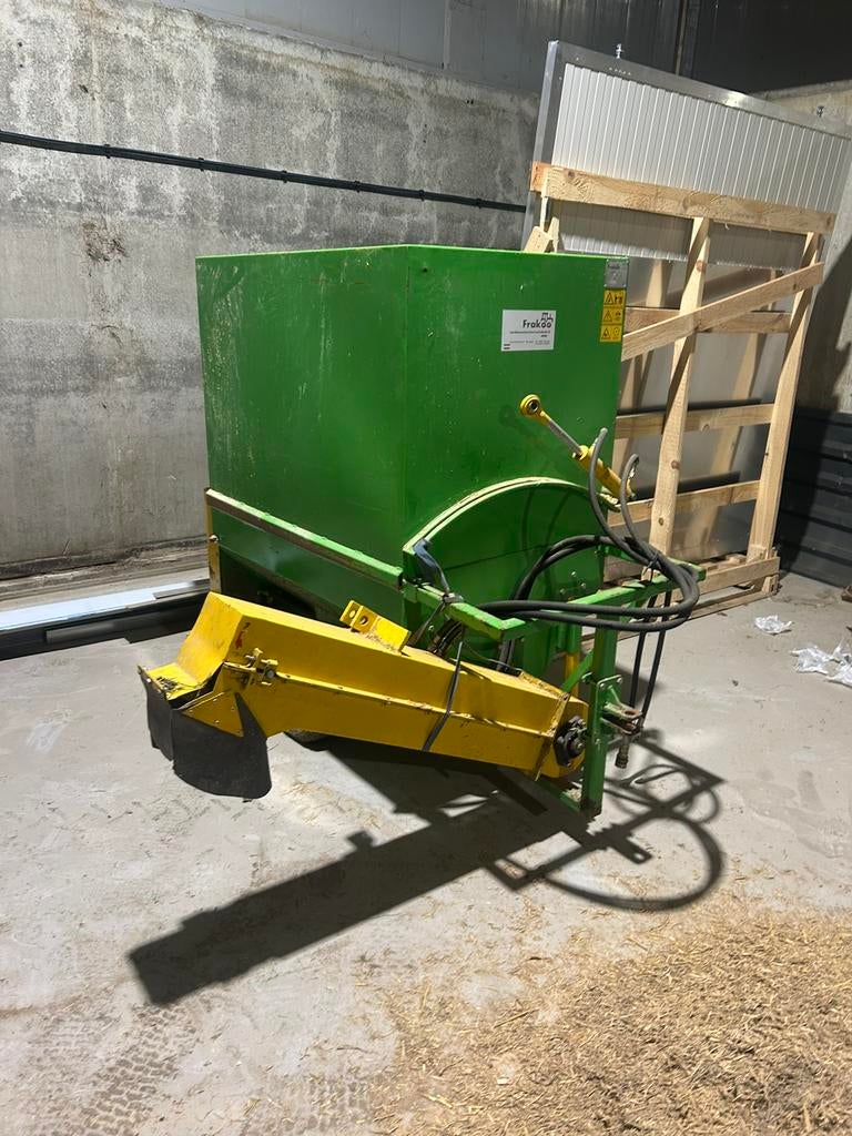 Instrooikar zaagselstrooier, Ophalen of Verzenden, Veehouderij