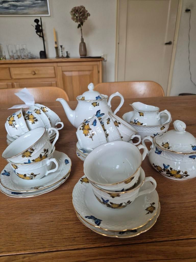 Thun. porseleinen theeservies, Ophalen