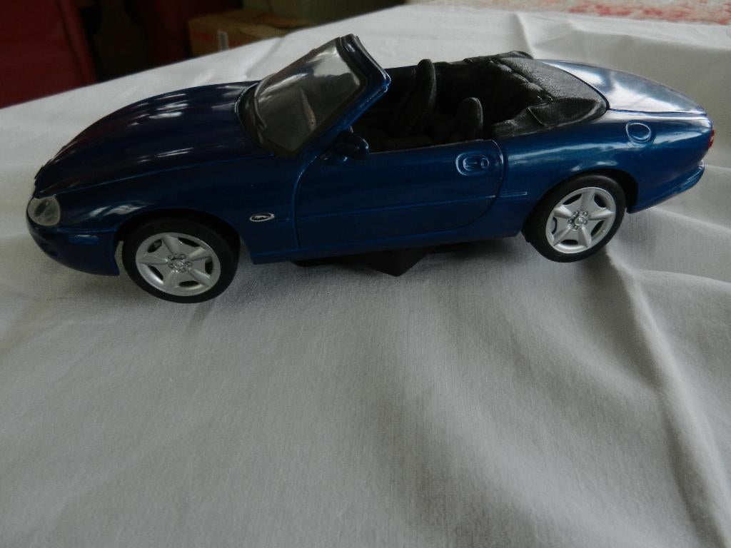 Jaquar modelauto, Ophalen, Zo goed als nieuw