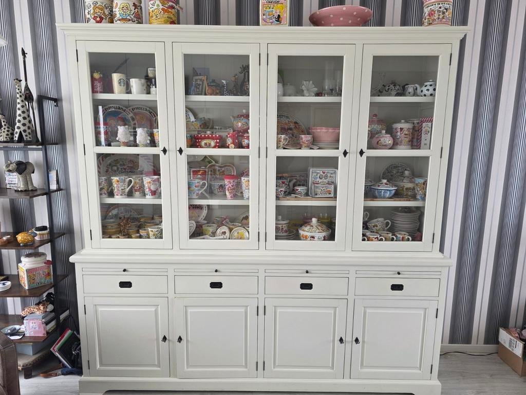 Witte vitrinekast, Ophalen, Zo goed als nieuw, 25 tot 50 cm, 200 cm of meer