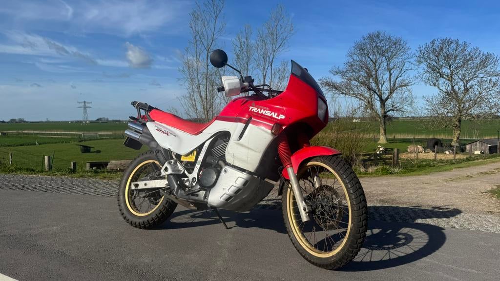 Honda transalp 600, Ophalen